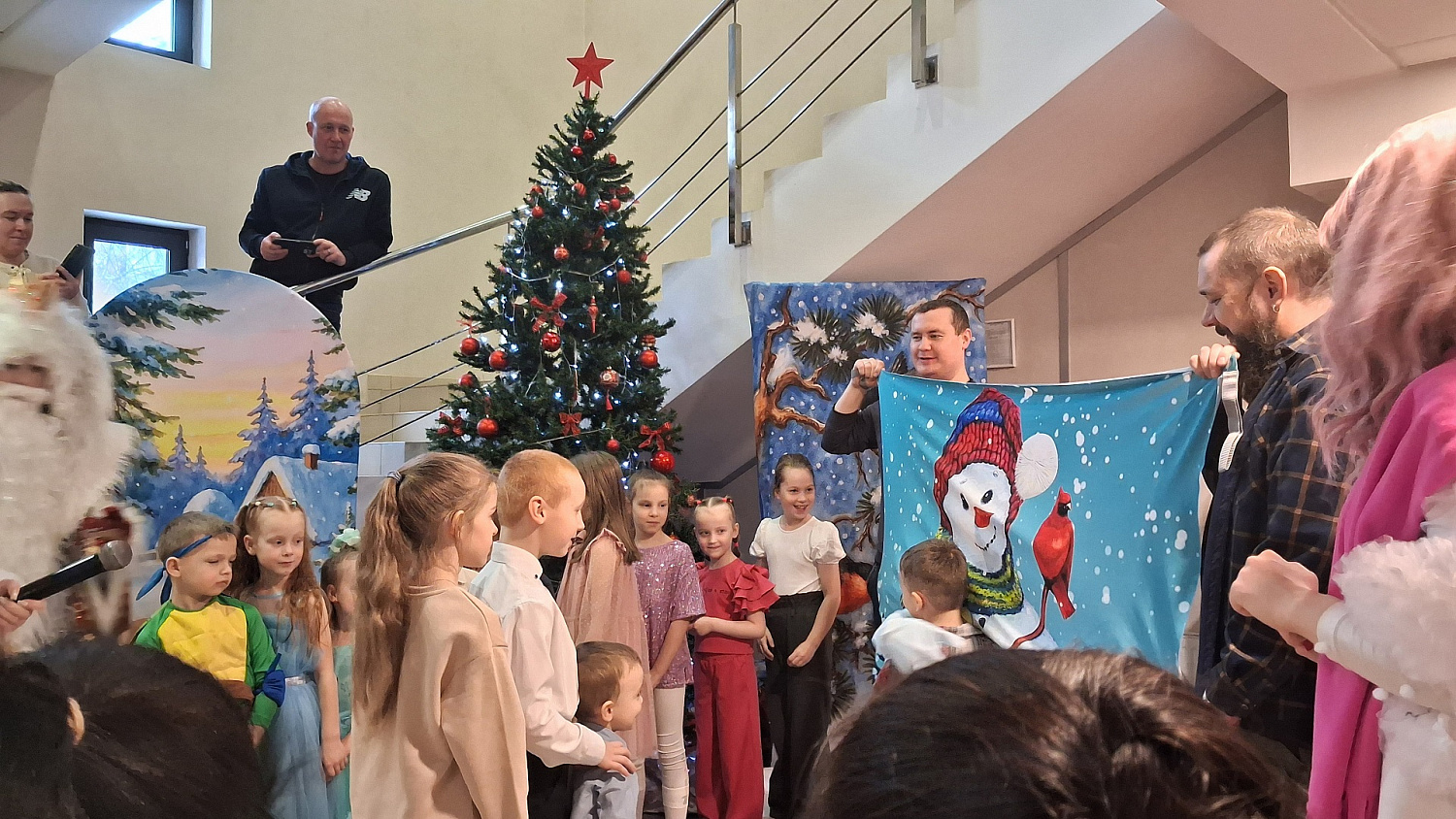 Волшебный новогодний праздник для детей сотрудников АйДи-Электро